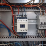 Schneider Electric LC1D09: схема підключення контактора