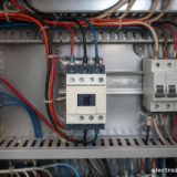 Schneider Electric LC1D09: схема підключення контактора